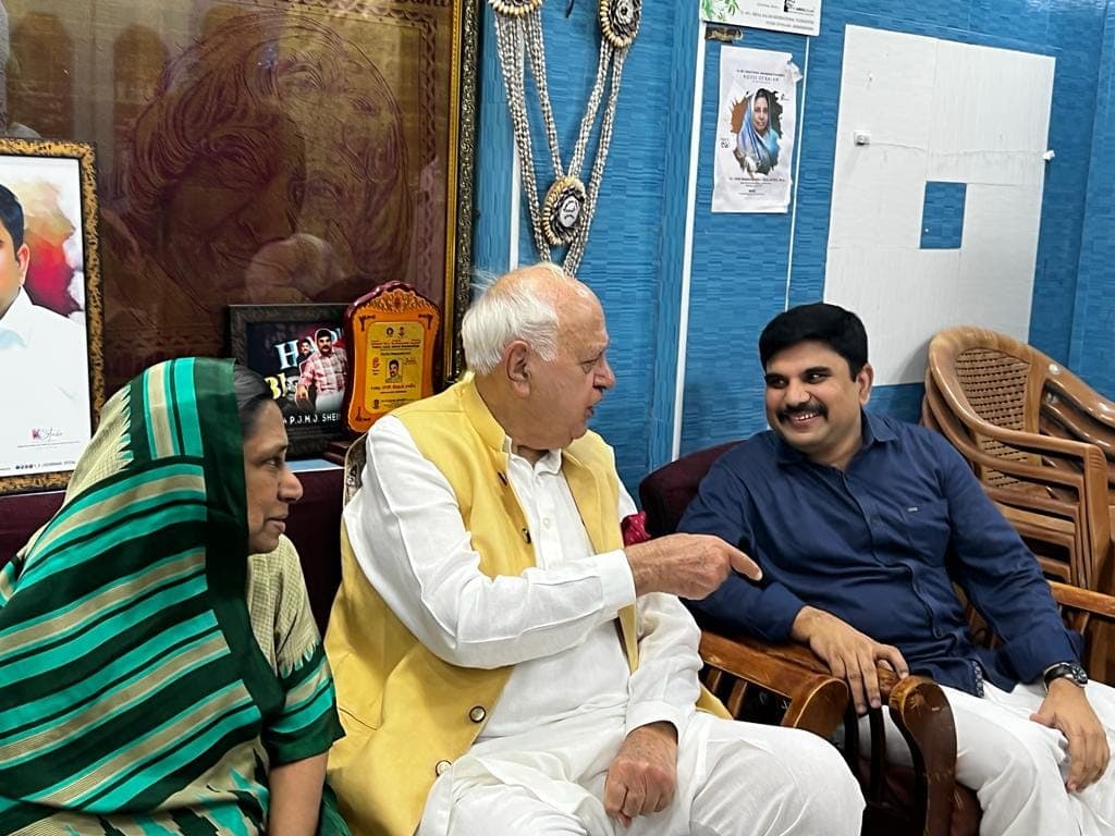With Leaders & Dignitaries — photo 3